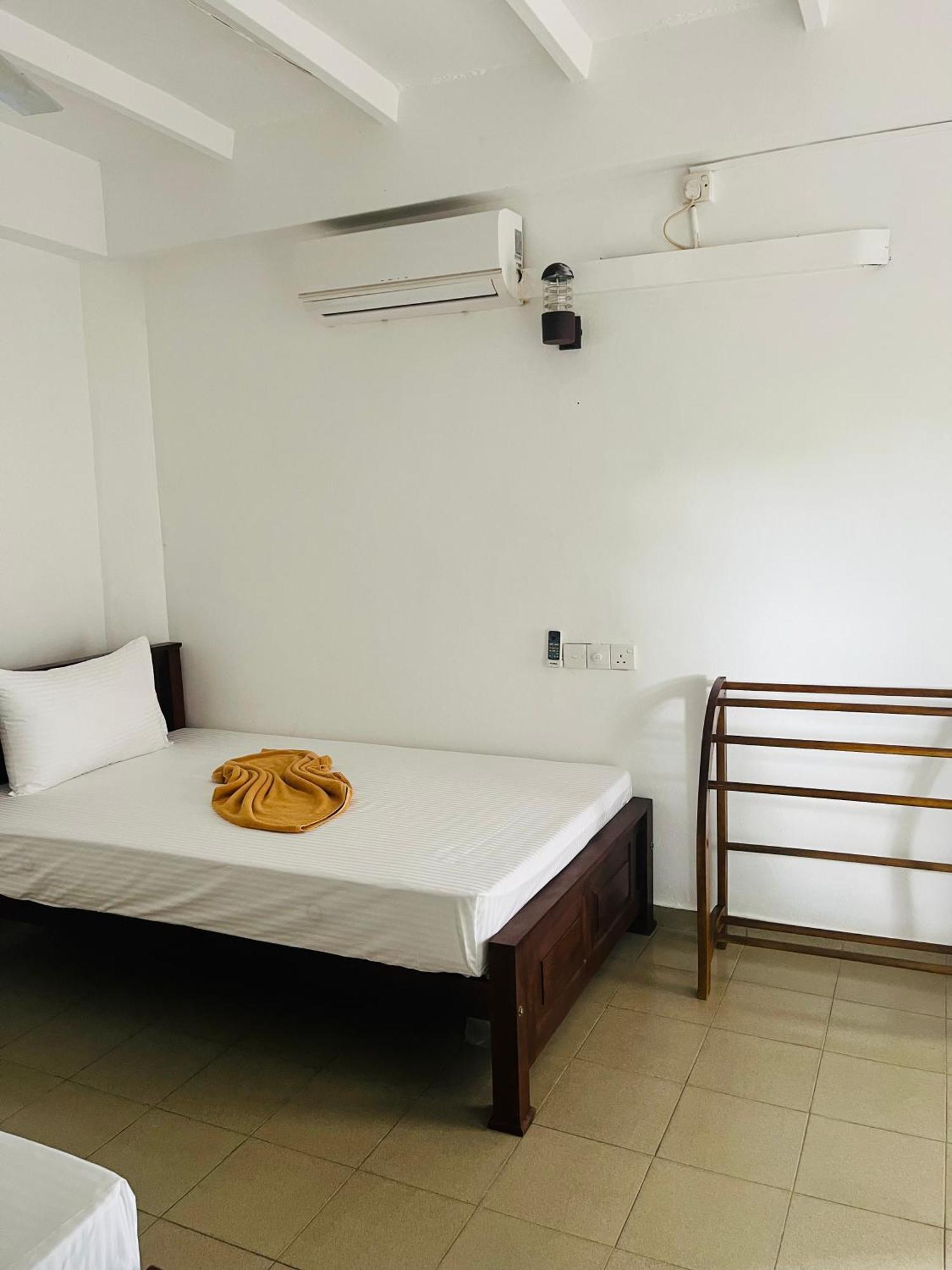 Crystal Wave Holiday Resort Polhena Ματάρα Εξωτερικό φωτογραφία